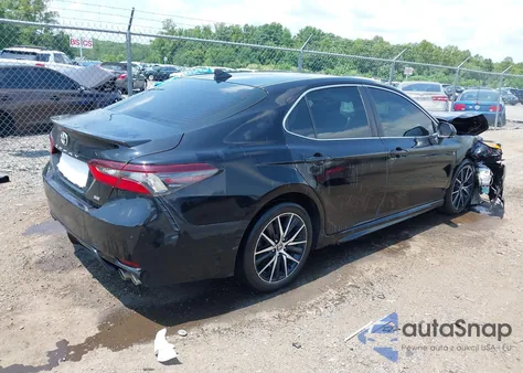 2023 Toyota Camry Se z USA, uszkodzony, nr VIN 4T1G11AK7PU730049